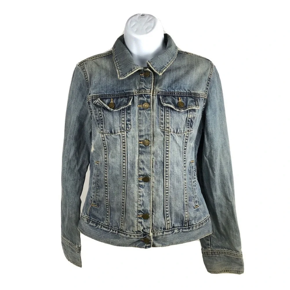 Old Navy Light Rinse Blue Distressed Denim Trucker Jean Jacket Women Size Medium
